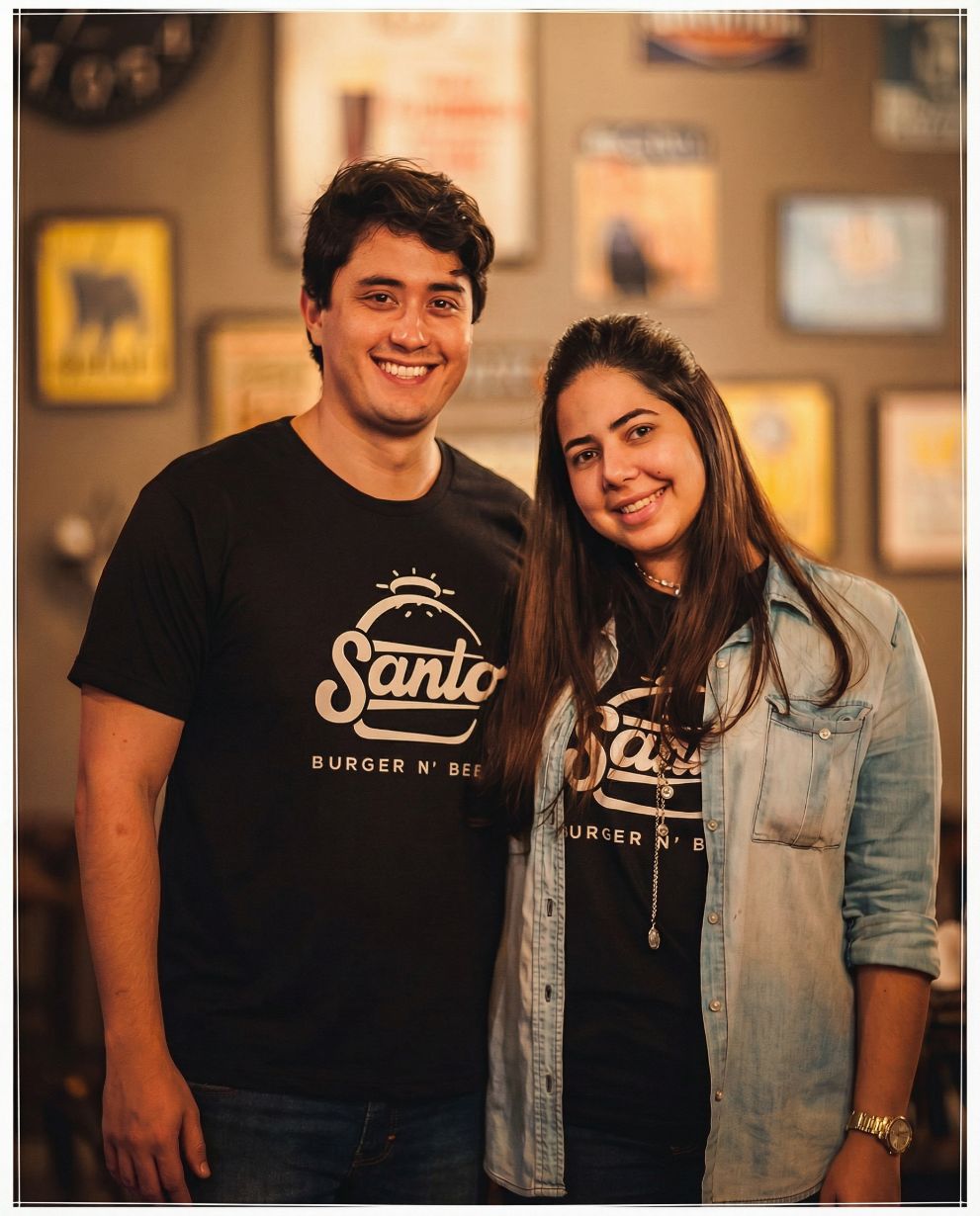 Henrique e equipe Santo Burger